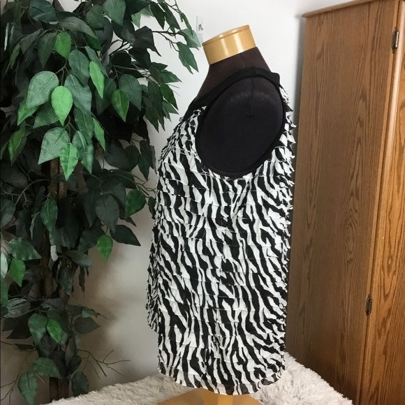 Notations XL black and white layered animal print tank top - Picture 7 of 12